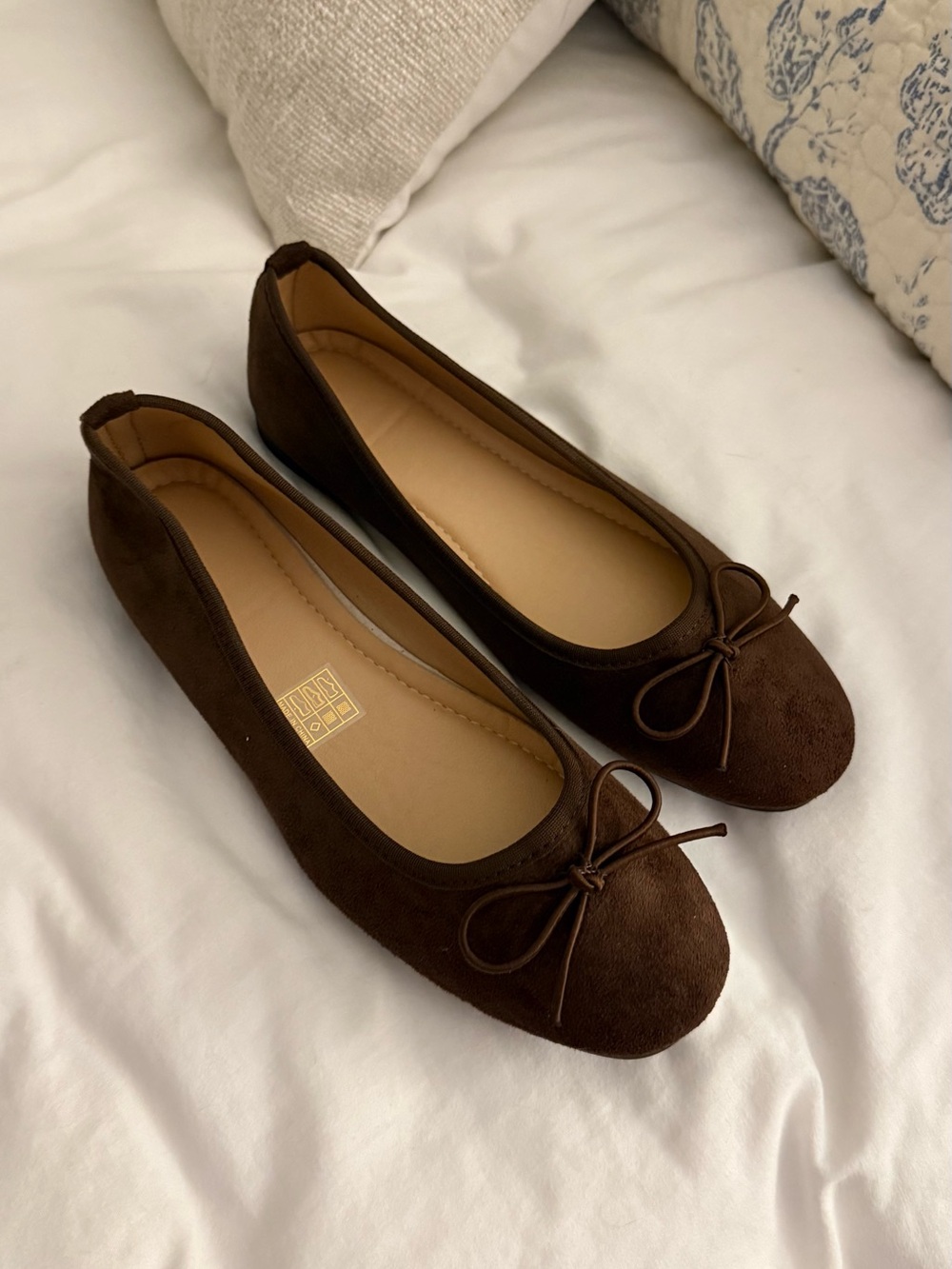 Source Unknown Dark Brown Suede Ballet Flats with Bow